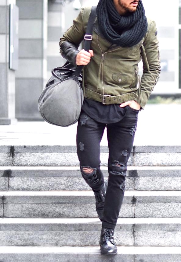 knitted scarf for an exquisite outfit