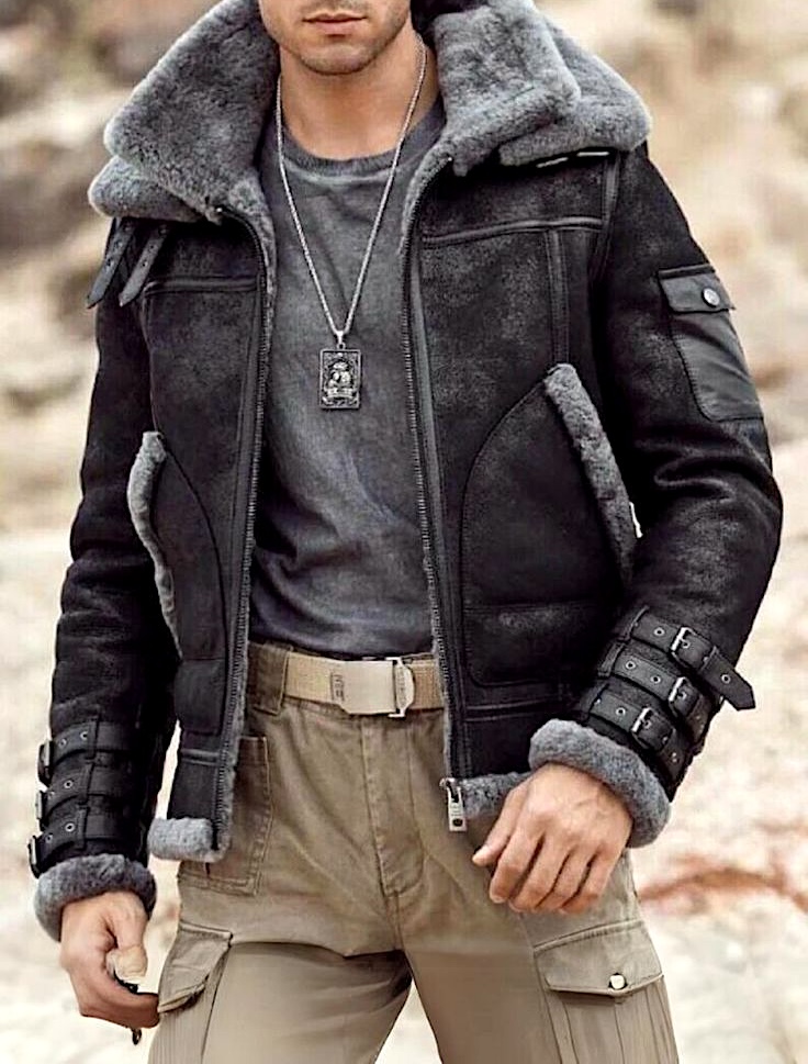 sporty and casual style the short shearling coat