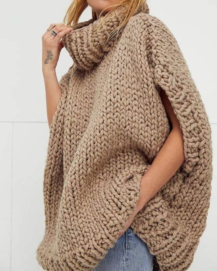 Brown oversized knit sleeveless sweater