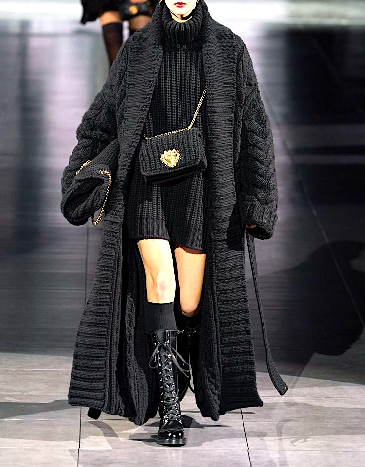 chunky knit coat for warm autumn